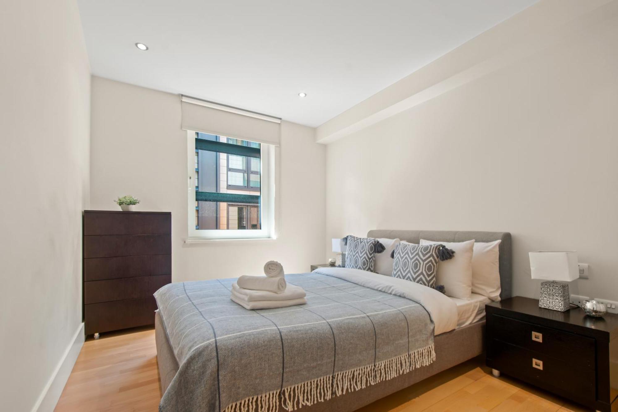 לונדון Mysquare One Bedroom Serviced Apartment Near St Paul'S Blackfriars מראה חיצוני תמונה