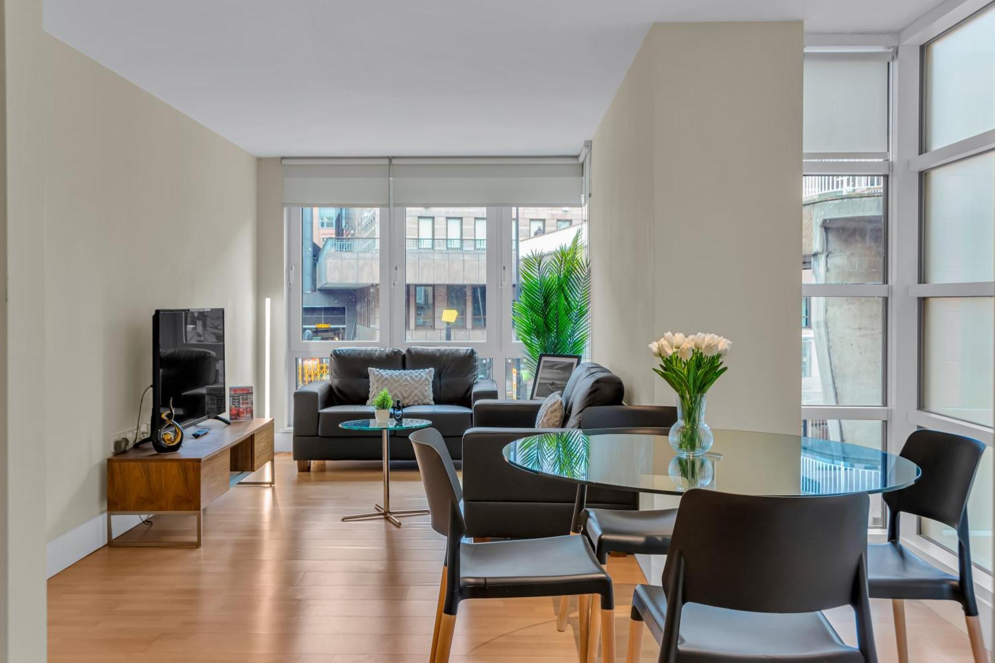 לונדון Mysquare One Bedroom Serviced Apartment Near St Paul'S Blackfriars מראה חיצוני תמונה