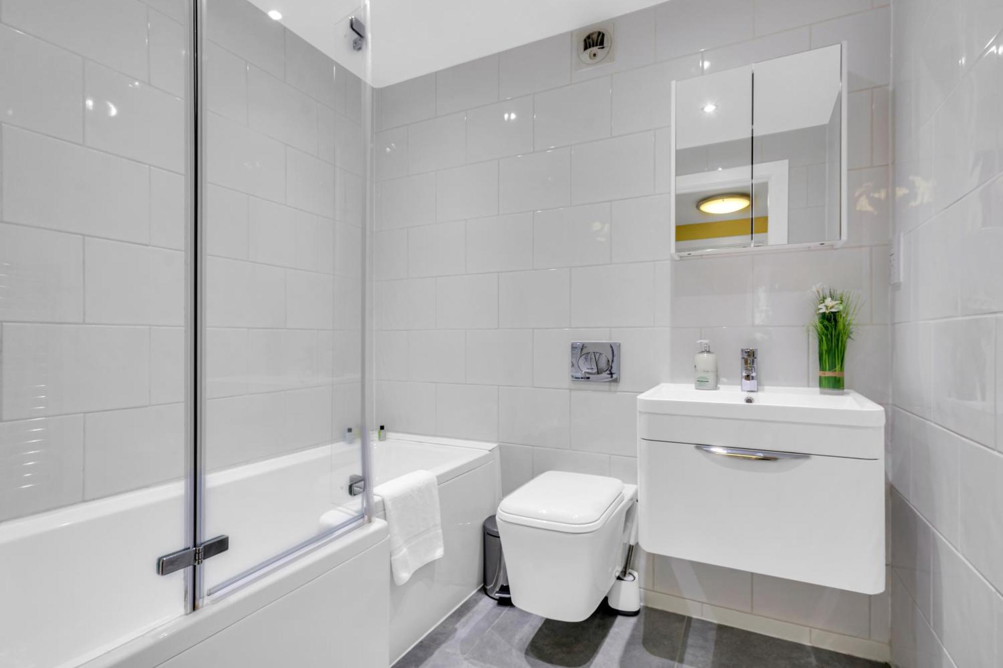 לונדון Mysquare One Bedroom Serviced Apartment Near St Paul'S Blackfriars מראה חיצוני תמונה