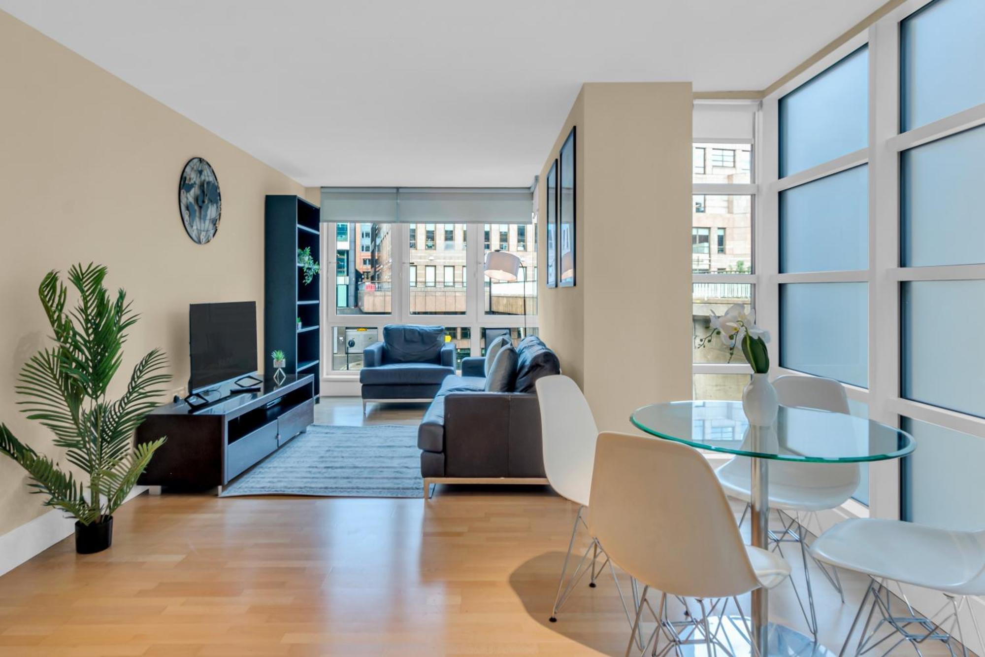 לונדון Mysquare One Bedroom Serviced Apartment Near St Paul'S Blackfriars מראה חיצוני תמונה