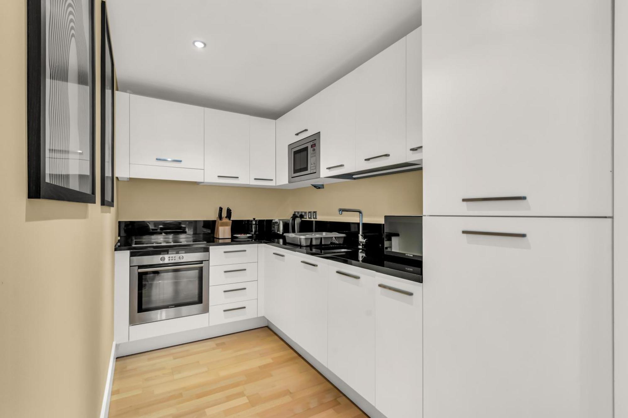לונדון Mysquare One Bedroom Serviced Apartment Near St Paul'S Blackfriars מראה חיצוני תמונה
